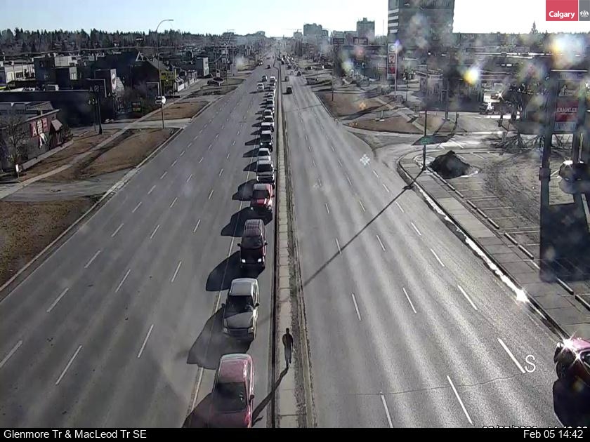 Glenmore Trail / Macleod Trail S