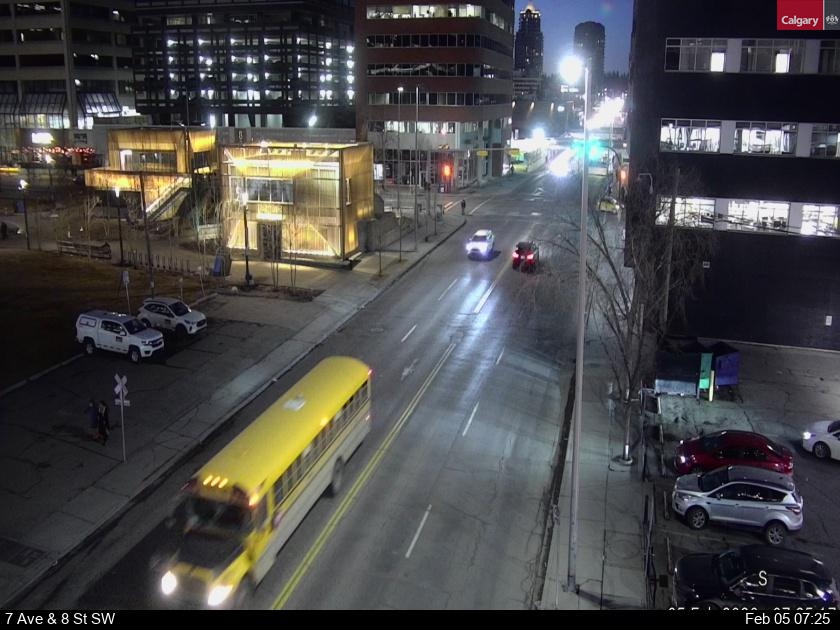 7 Avenue / 8 Street SW