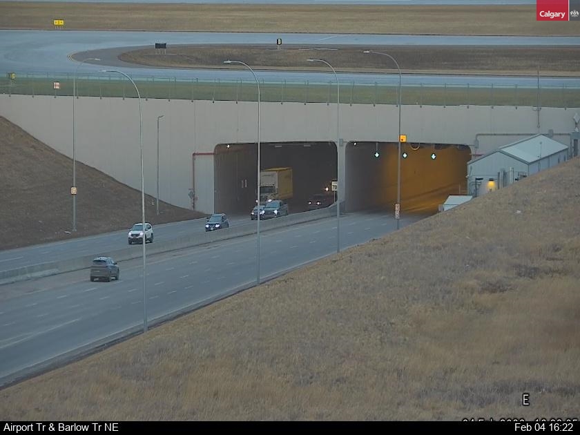 Airport Trail / Barlow Trail NE