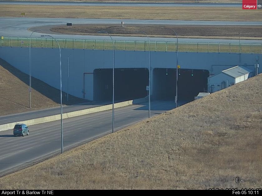 Airport Trail / Barlow Trail NE