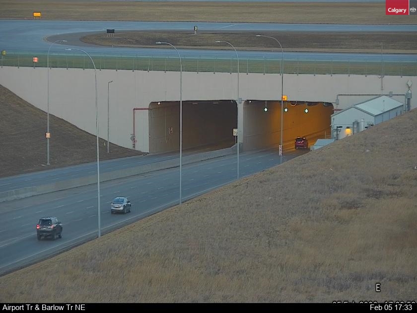 Airport Trail / Barlow Trail NE