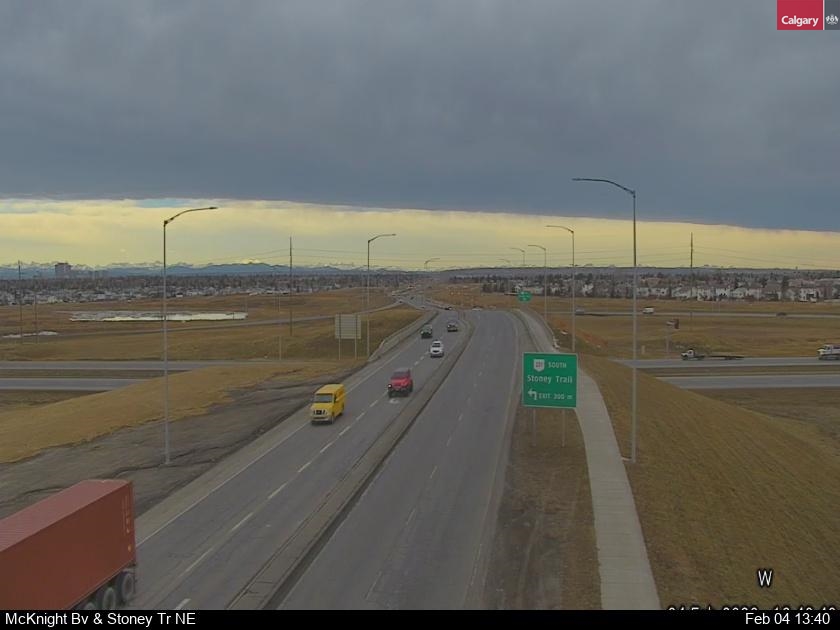 McKnight Blvd / Stoney Trail NE