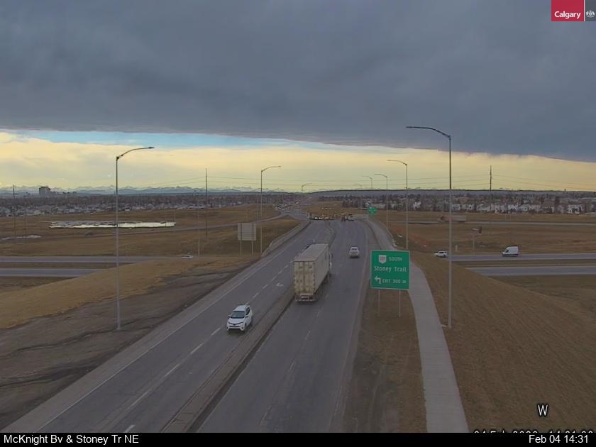 McKnight Blvd / Stoney Trail NE