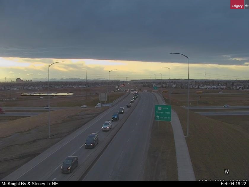 McKnight Blvd / Stoney Trail NE