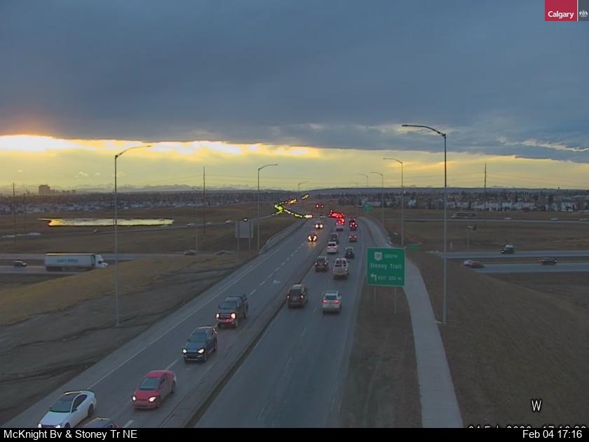 McKnight Blvd / Stoney Trail NE