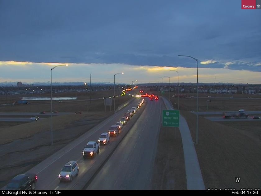 McKnight Blvd / Stoney Trail NE