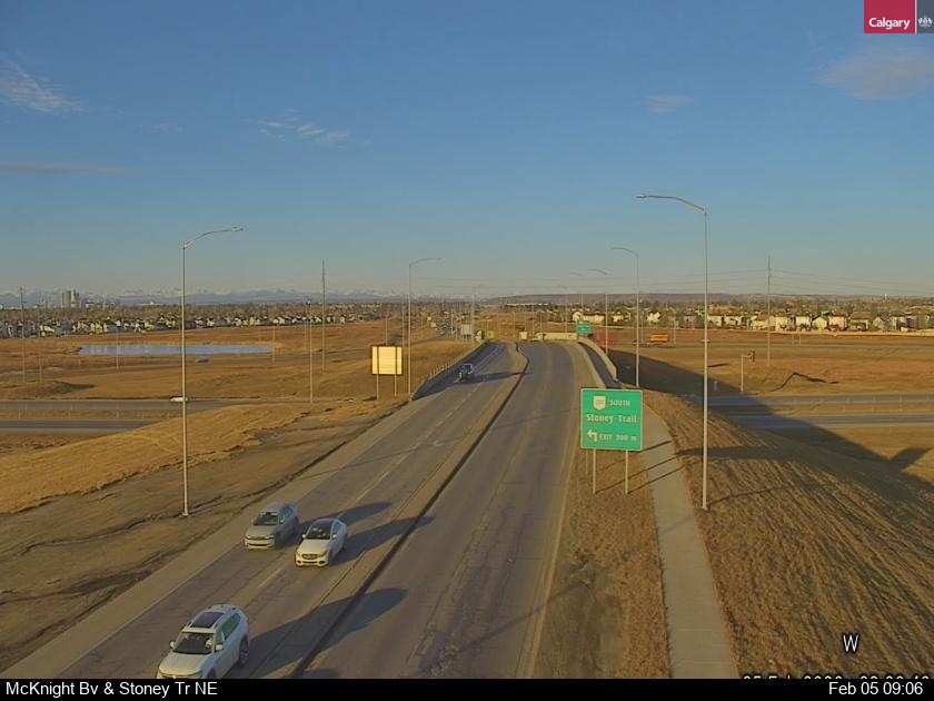 McKnight Blvd / Stoney Trail NE