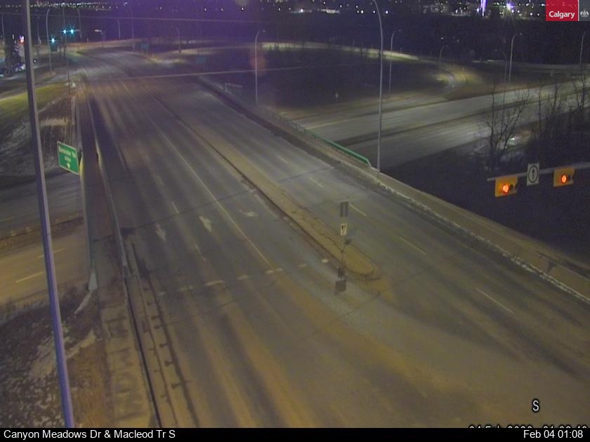 Canyon Meadows Dr / Macleod Trail SE