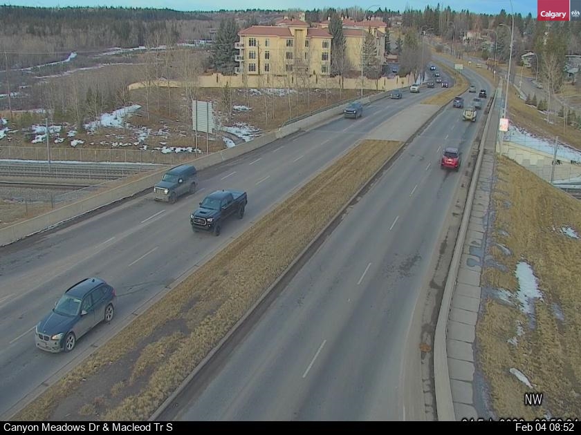 Canyon Meadows Dr / Macleod Trail SE