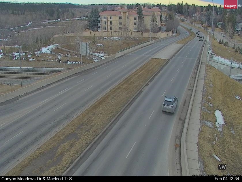 Canyon Meadows Dr / Macleod Trail SE