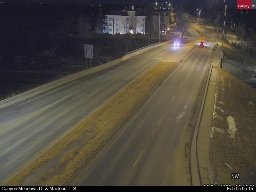 Canyon Meadows Dr / Macleod Trail SE