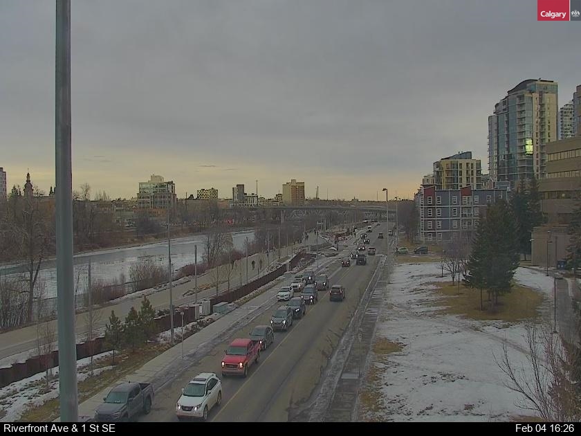 Riverfront Avenue / 1 Street SE