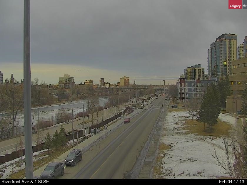 Riverfront Avenue / 1 Street SE