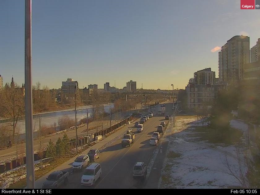 Riverfront Avenue / 1 Street SE