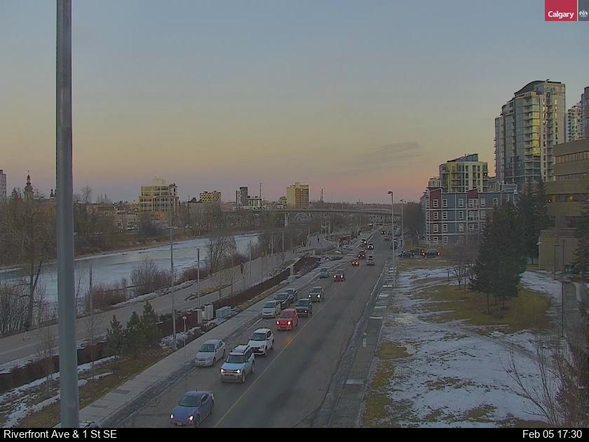 Riverfront Avenue / 1 Street SE