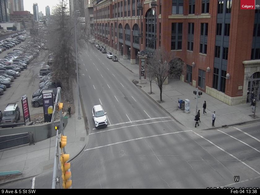 9 Avenue / 5 Street SW