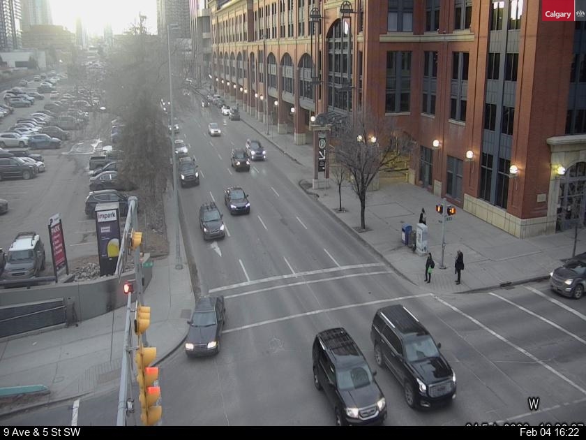 9 Avenue / 5 Street SW