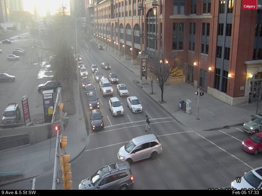 9 Avenue / 5 Street SW