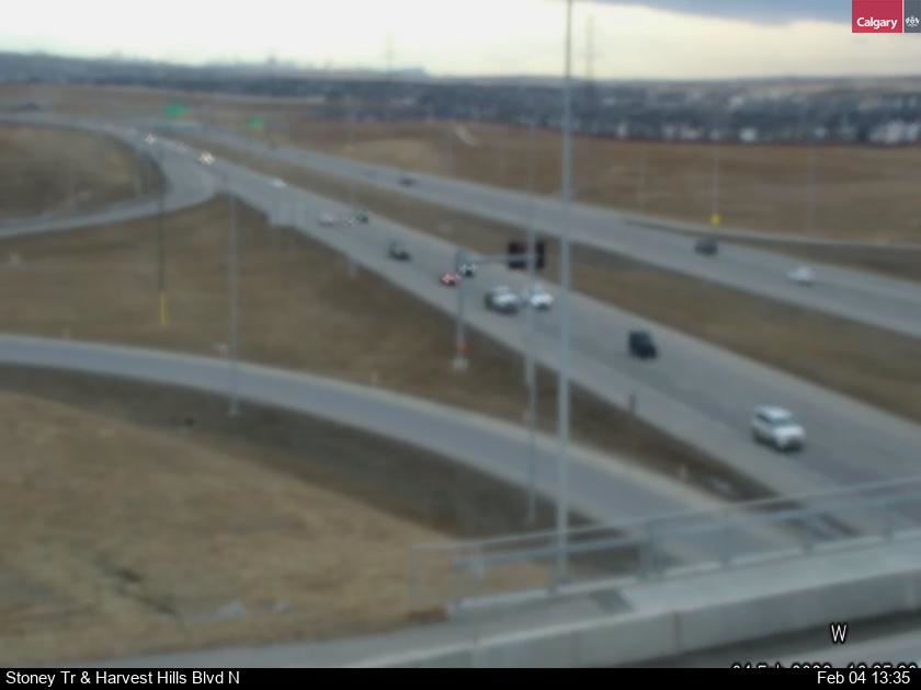 Stoney Trail / Harvest Hills Blvd N