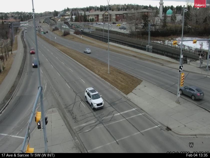 17 Avenue / Sarcee Trail SW