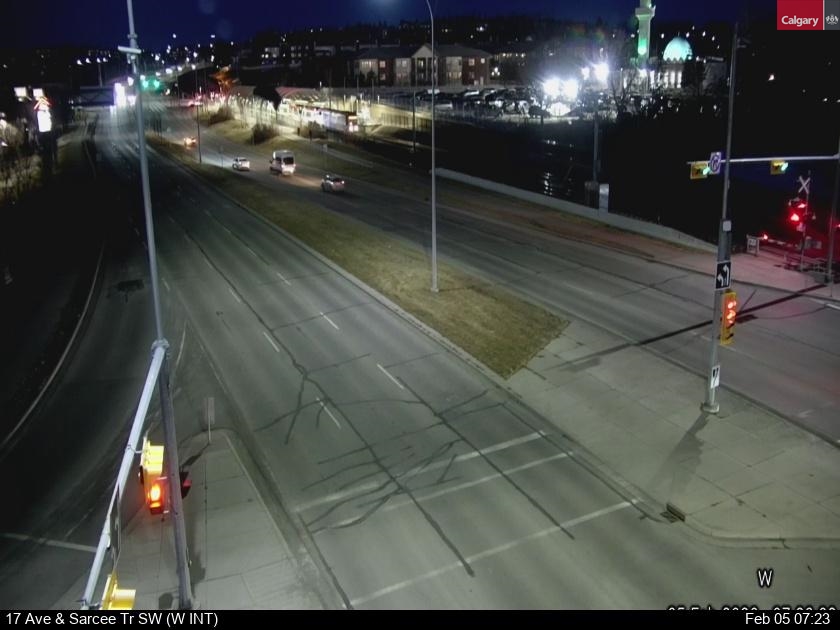 17 Avenue / Sarcee Trail SW