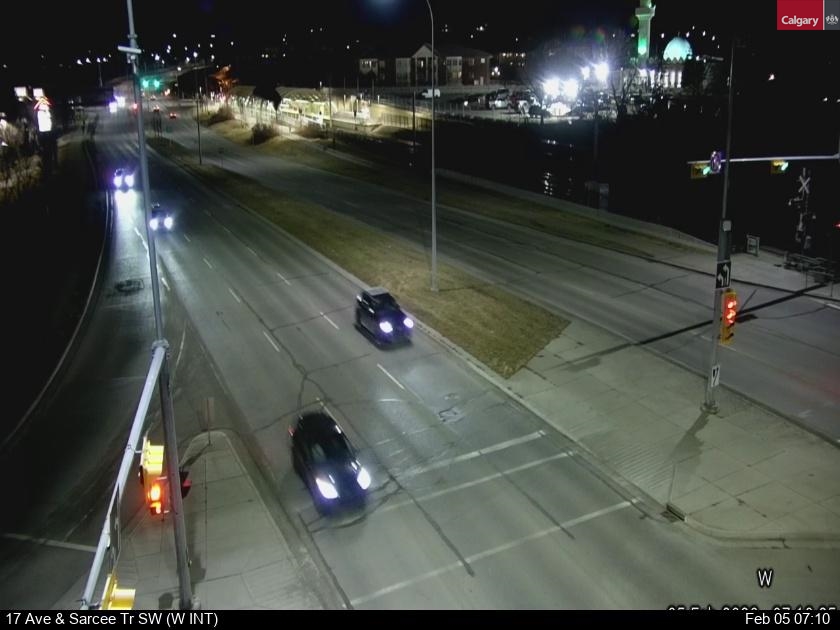 17 Avenue / Sarcee Trail SW