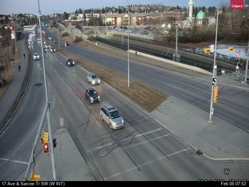 17 Avenue / Sarcee Trail SW
