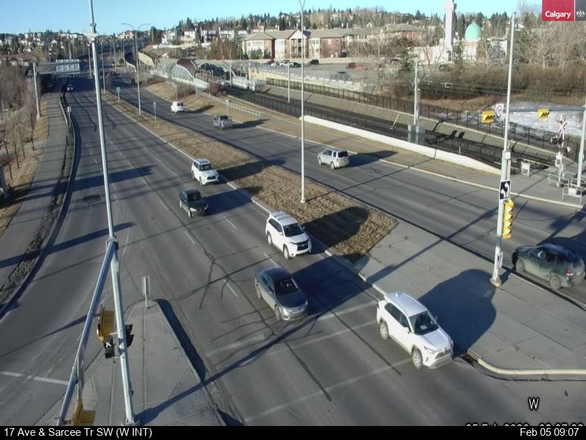 17 Avenue / Sarcee Trail SW