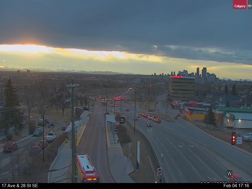 17 Avenue / 28 Street SE