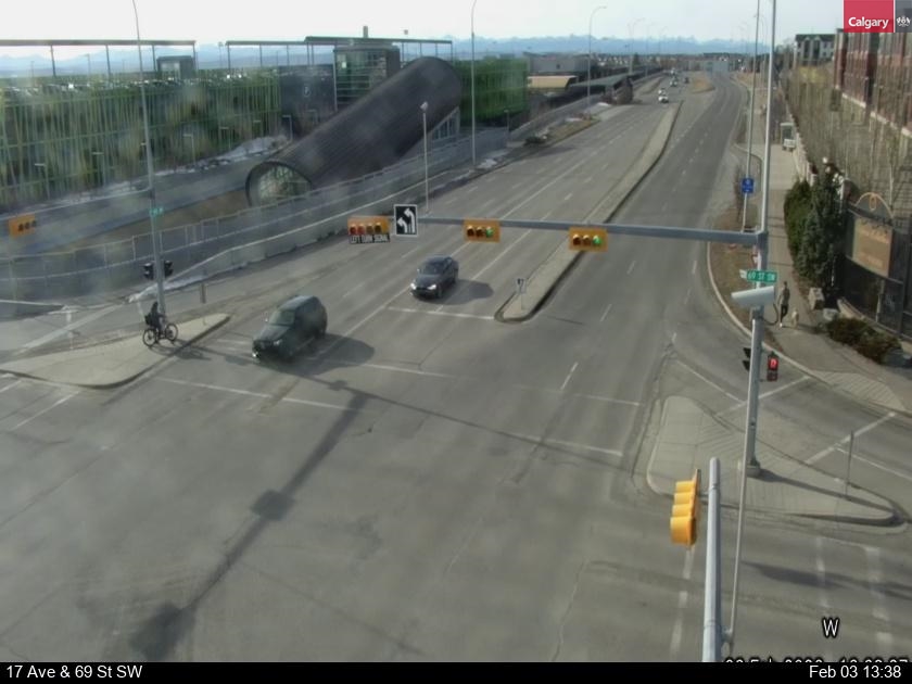 17 Avenue / 69 Street SW