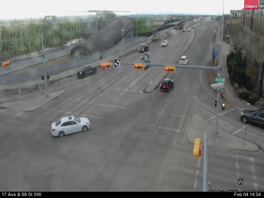 17 Avenue / 69 Street SW