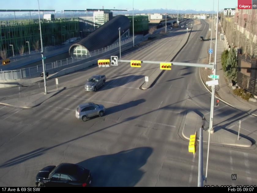 17 Avenue / 69 Street SW