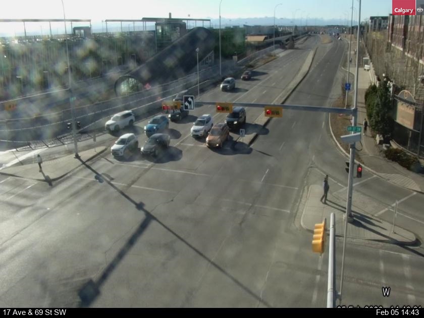 17 Avenue / 69 Street SW