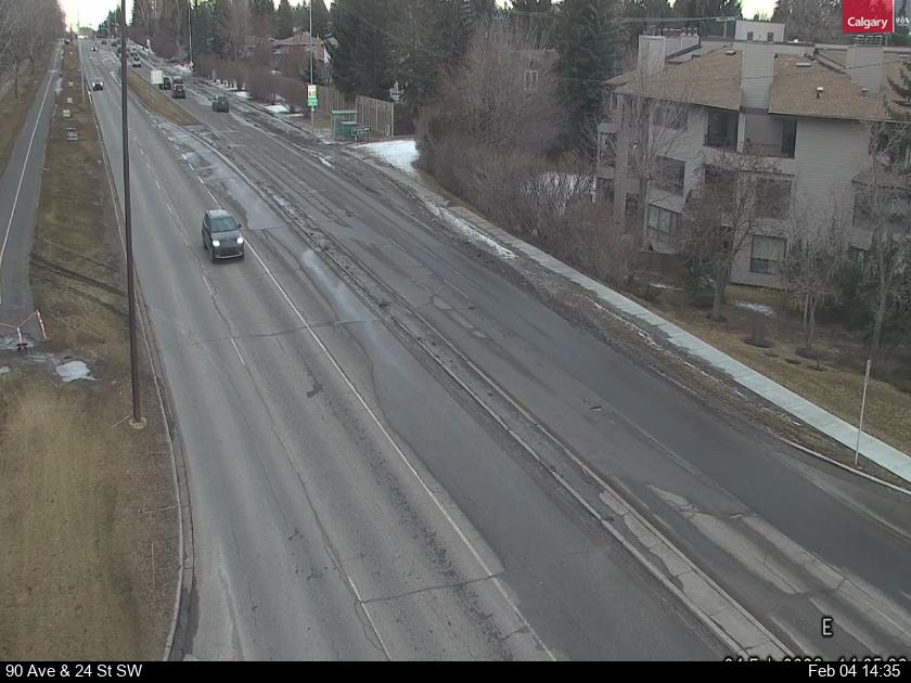 90 Avenue / 24 Street SW