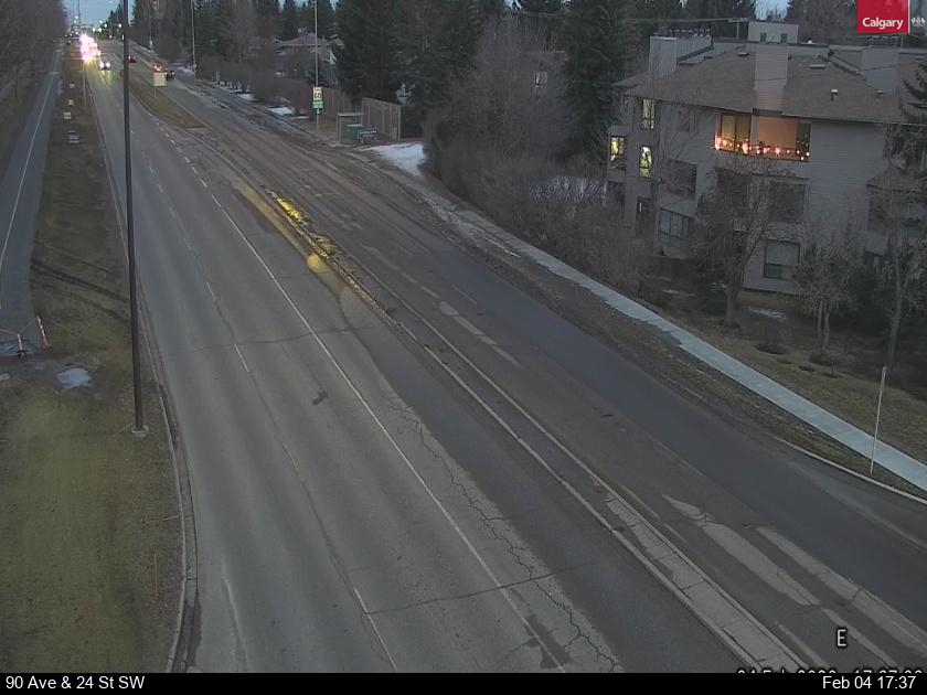 90 Avenue / 24 Street SW