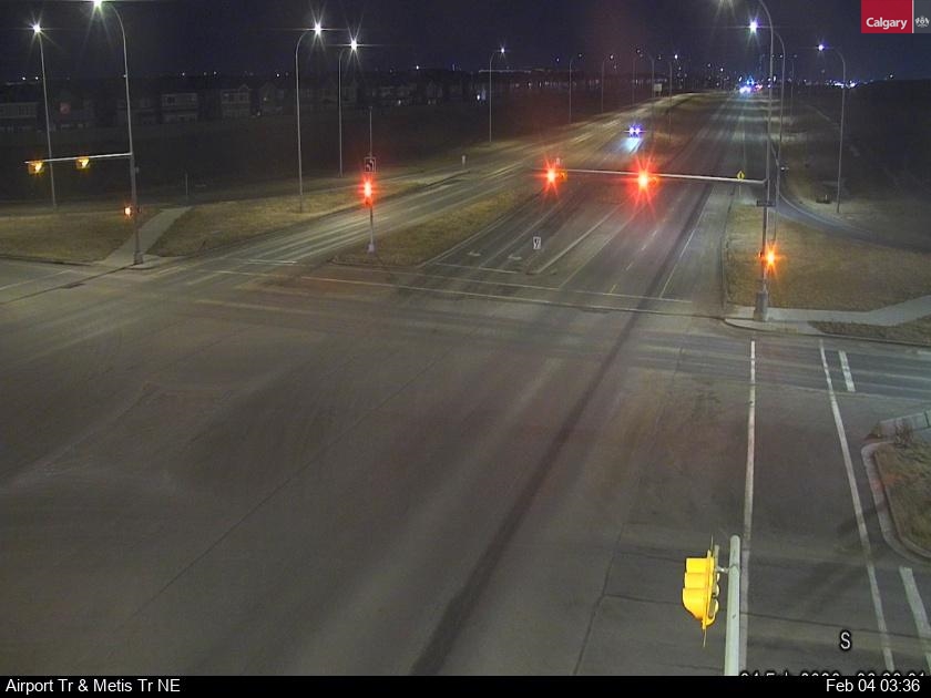 Airport Trail / Metis Trail NE