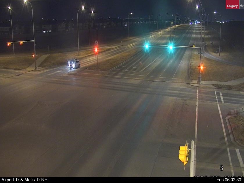 Airport Trail / Metis Trail NE