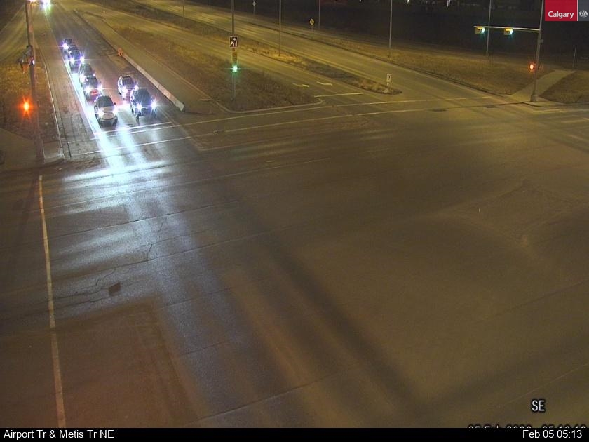 Airport Trail / Metis Trail NE