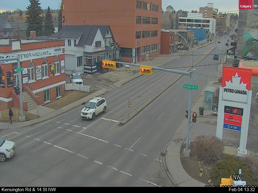 Kensington Rd / 14 St NW