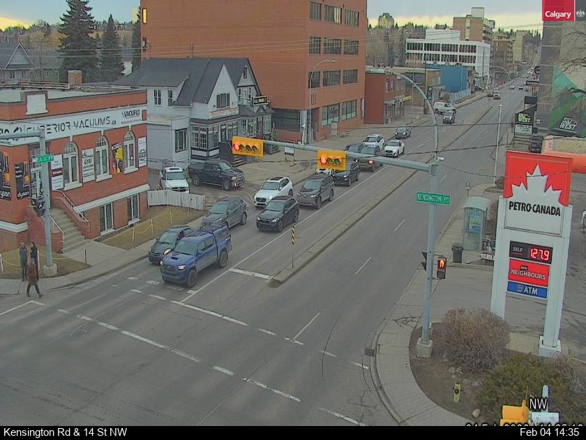 Kensington Rd / 14 St NW