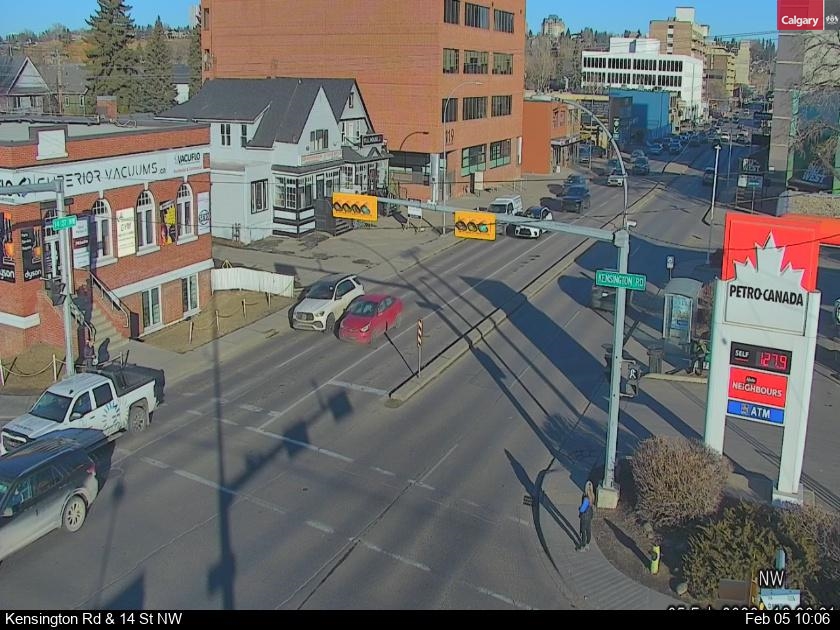 Kensington Rd / 14 St NW