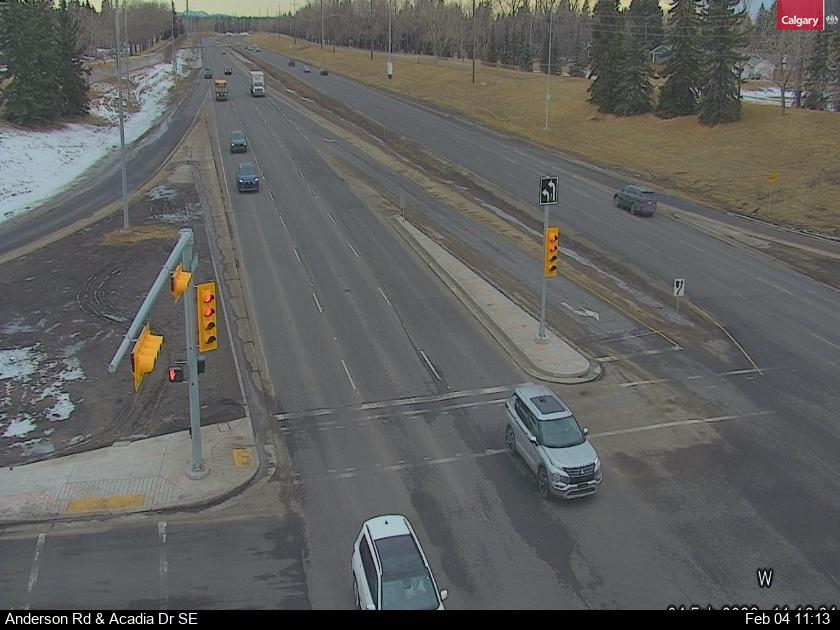 Anderson Rd / Acadia Dr SE