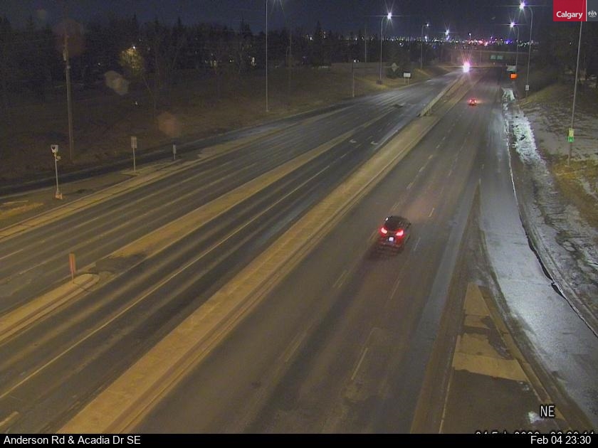 Anderson Rd / Acadia Dr SE