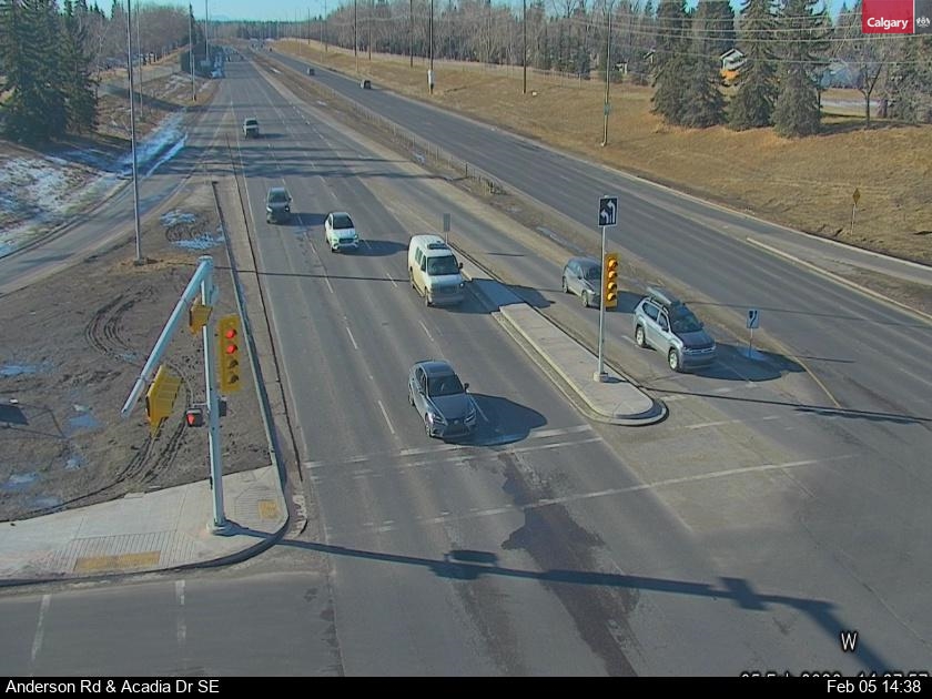 Anderson Rd / Acadia Dr SE