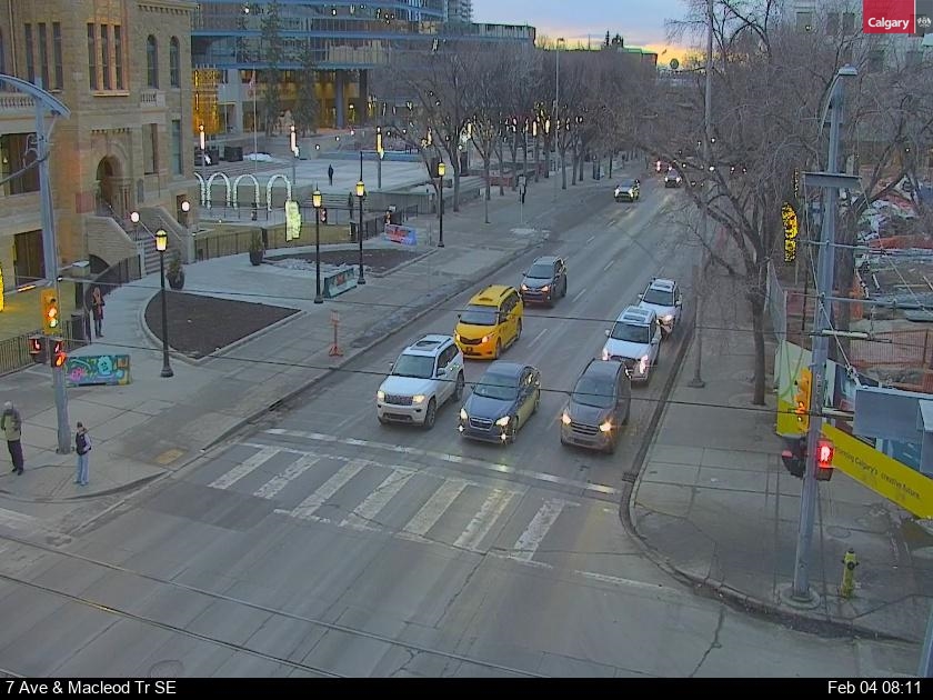 7 Ave / Macleod Tr SE