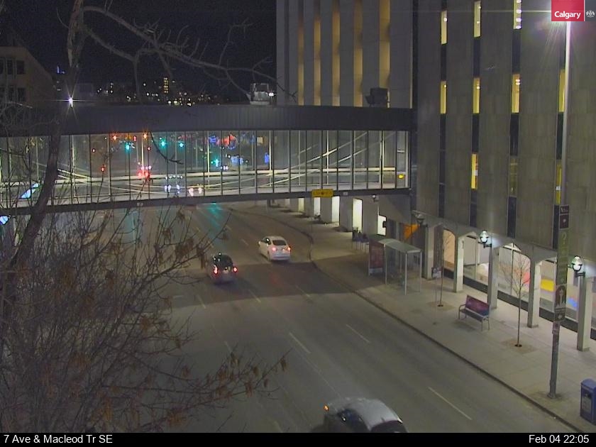 7 Ave / Macleod Tr SE