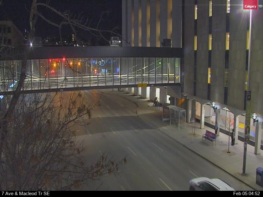 7 Ave / Macleod Tr SE