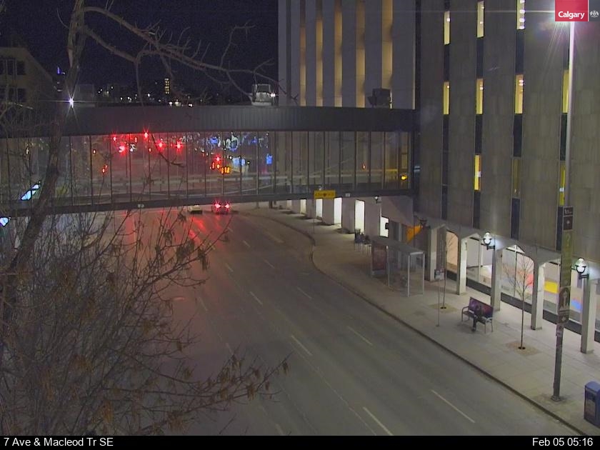 7 Ave / Macleod Tr SE