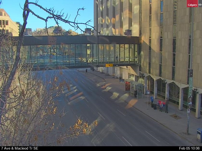 7 Ave / Macleod Tr SE