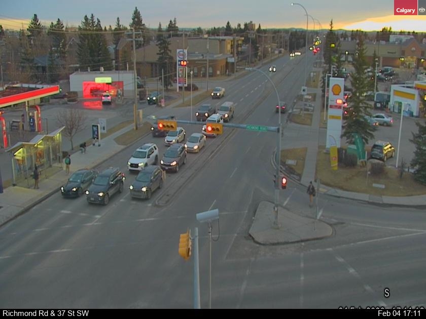 Richmond Rd / 37 St SW